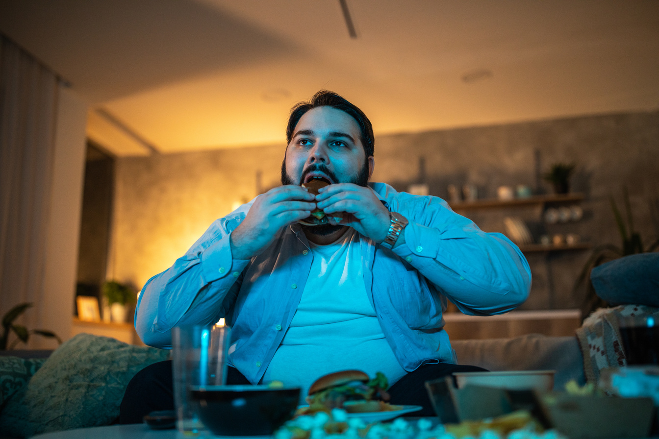 Late unhealthy dinner